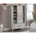 Armoire Summit Station