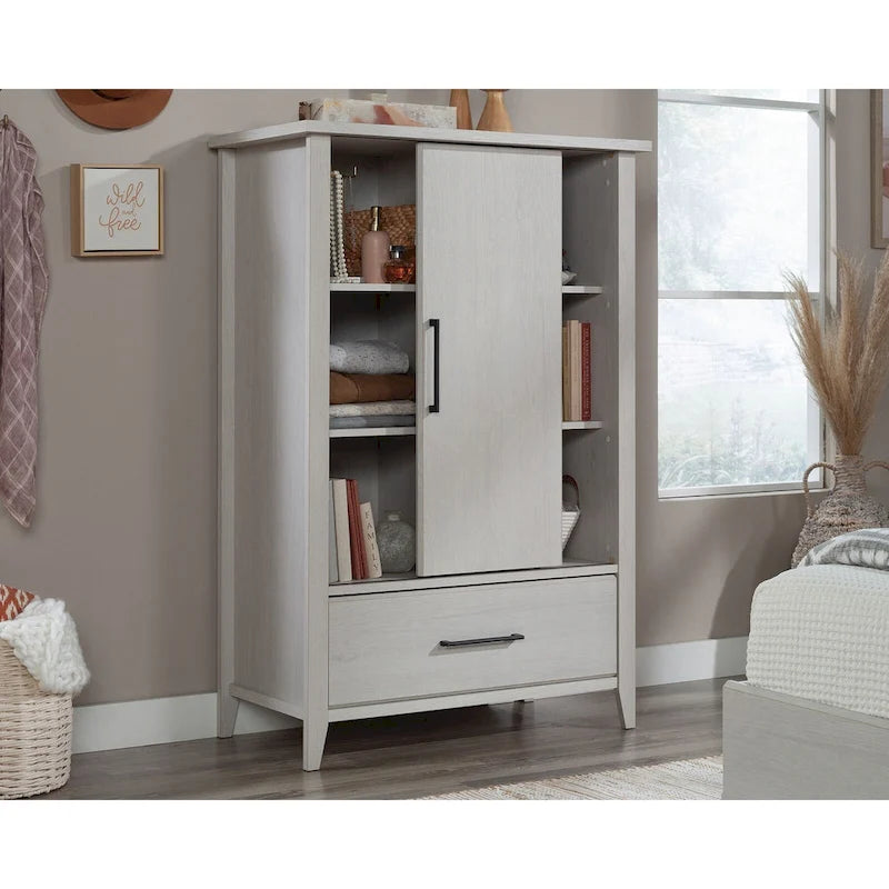 Armoire Summit Station