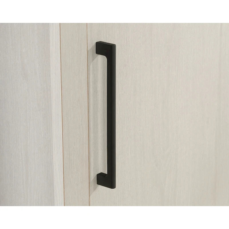 Armoire Summit Station